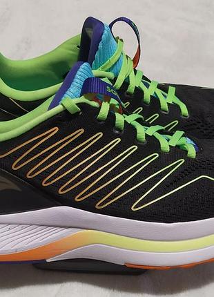 Чоловічі кросівки saucony endorphin shift