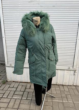 Куртка зимова м- л розмір (44-46)