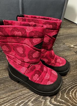 Зимові чоботи для дівчинки