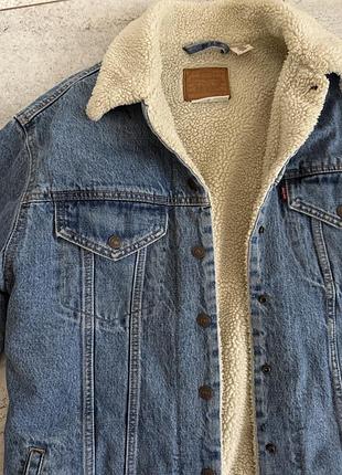 Подовжена жіноча джинсова утеплена куртка levis