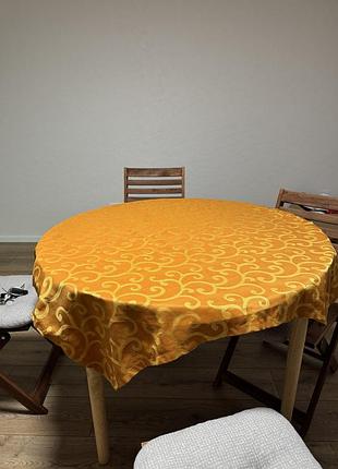 Скатертина ikea 120x120 см