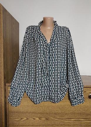 Блуза на гудзиках