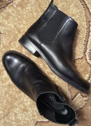 Кожаные челси tamaris р.39