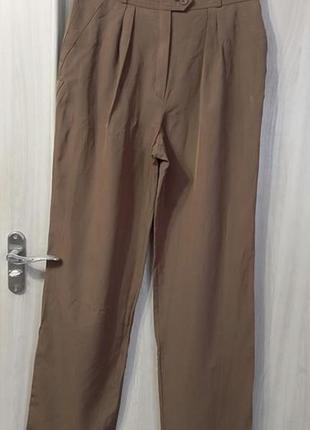 Прямі брюки з високою посадкою escada