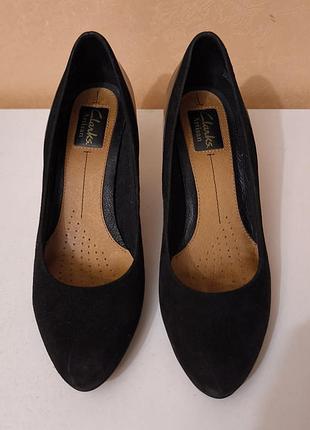 Чорні замшеві туфлі clarks 38р.