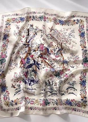 Тренд платок на голову шею платьев шарф шарфик в виде шелковой косынки бандана молочная белая с узором