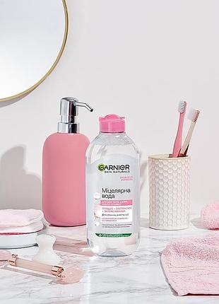 Мицеллярная вода для очищения лица, глаз и губ garnier skin naturals 400 мл