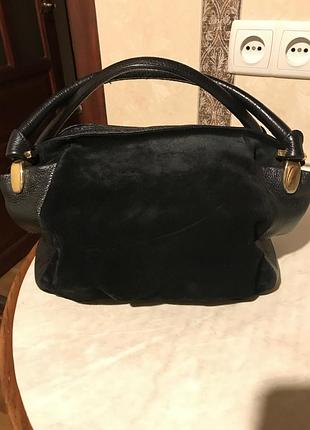 Сумка mastro rocco кожи и замши,  внутри два  отделения , , фурнитура золотого цвета сумка мягкая дно твёрдое