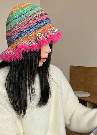 Женская шляпа-панама