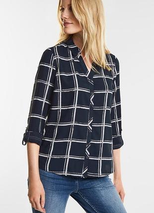 Стильная женская рубашка в крупную клетку.