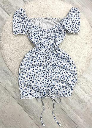 Сукня в квіточки