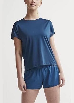 Брендова футболка для спорту жіноча спортивна футболка l вільна футболка спортивна