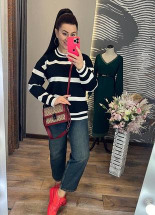 Рельефный свитер свободного кроя