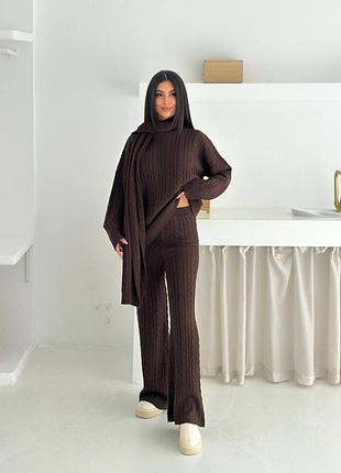 Костюм брючный