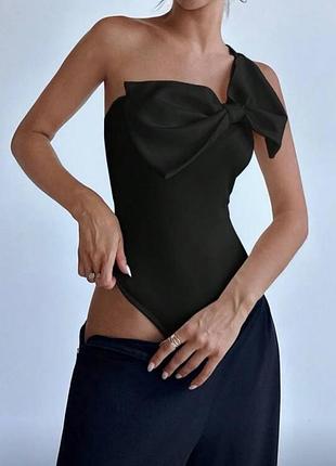 Боді з бантом