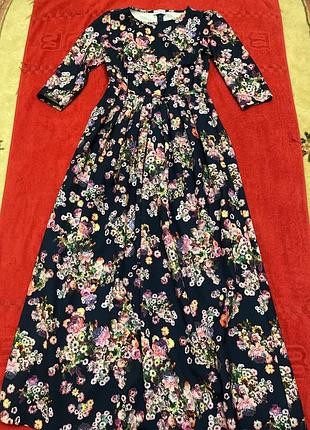 Розкішна довга сукня vovk