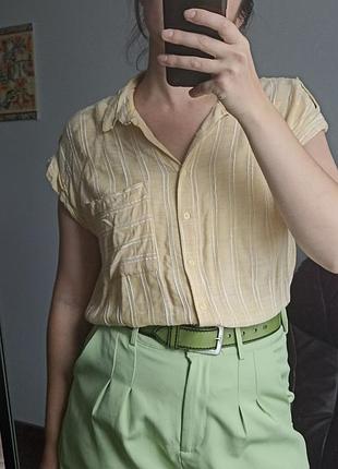 Желтая блуза