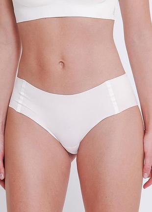 Трусики sloggi zero feel invisible comfort tanga безшовні
