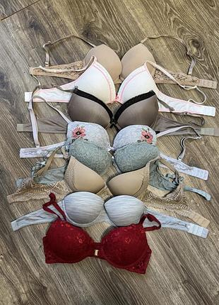 Набір лот бюстгальтерів 70а