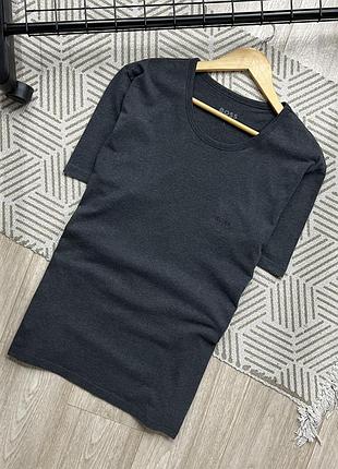 Футболка hugo boss