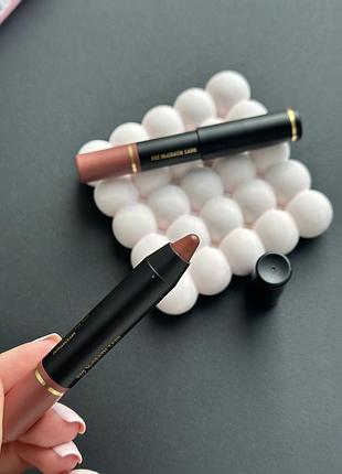 Pat mcgrath dramatique mega lip pencil олівець для губ.