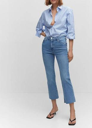 Укорочені джинси кльош mango sienna