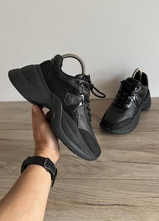 Снікерси кросівки guess оригінал