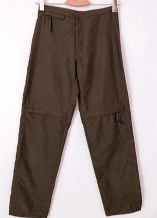 Женские трекинговые брюки,размер s бренда tommy hilfiger,оригинал 
в хорошем состоянии