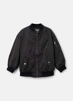 Бомбер куртка