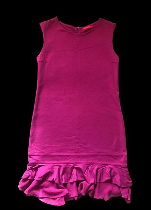 Платье цвета фуксии