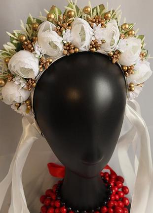 Пышный цветочный белый обруч, венчик
