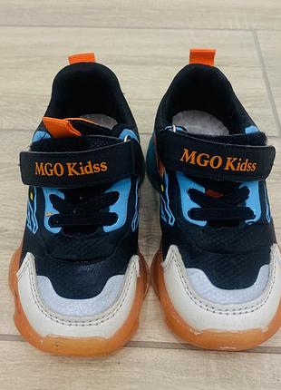 Кросівки дитячі 22 розмір