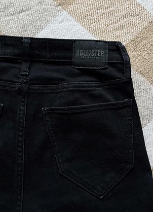 Чорні джинси кльош від hollister