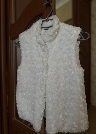 Безрукавка