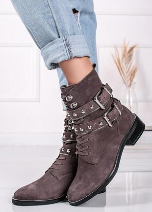 Жіночі черевики tamaris