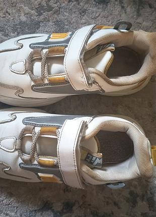 Кросівки дитячі 7