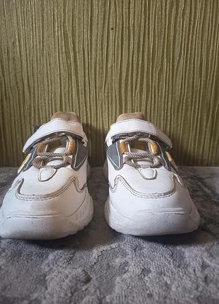 Кросівки дитячі 3