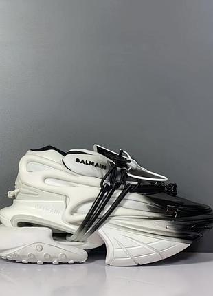 Кросовки жіночі та чоловічі balmain