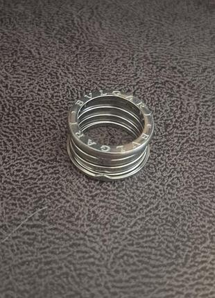 Каблочка пружинка с логотипом bulgary