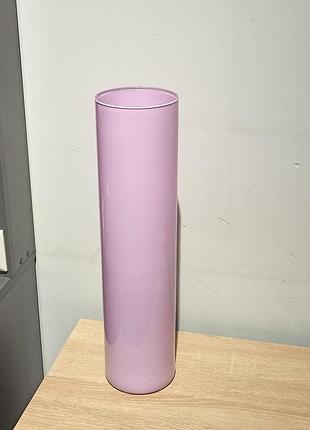 Ваза из цветного стекла.