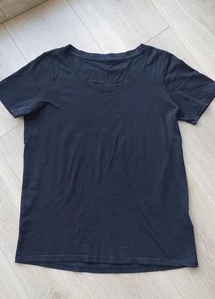 Ginatricot футбока жіноча