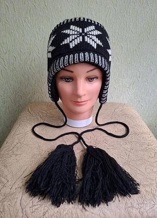 Повязка на голову. шапка открытая с бубонами. повязка вязаная.