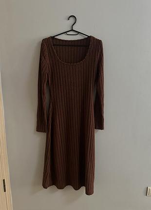 Сукня максі / жіноча / осінь-весна-зима / коричнева / м