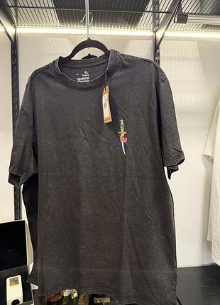 Medicine футболка чоловіча з принтом на спині