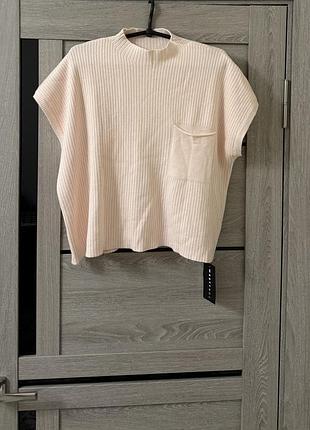 М'якенький жилет жилетка светр