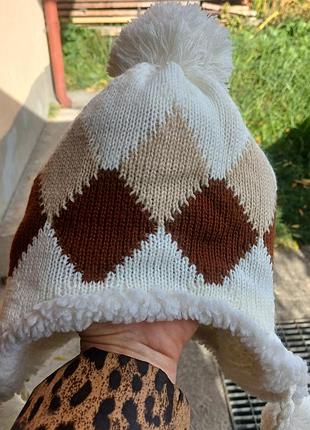 Теплая зимняя детская шапка ушанка с бомбоном ромбики