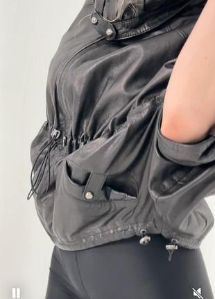 Курточка шкіряна жіноча розмір s