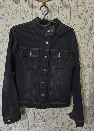 Джинсова куртка
