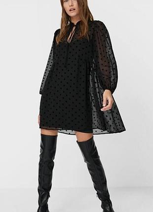 Чорна сукня stradivarius в горошок, б/у
