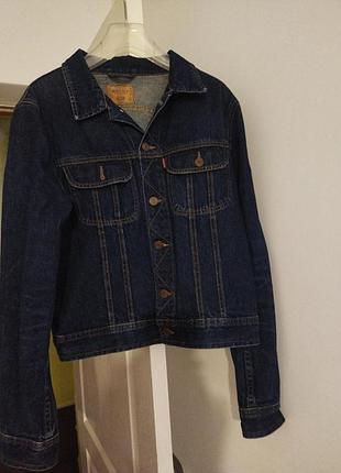 Джинсовый пиджак